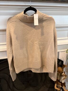 Abercrombie & Fitch Beige Rib Mock Neck Sweater